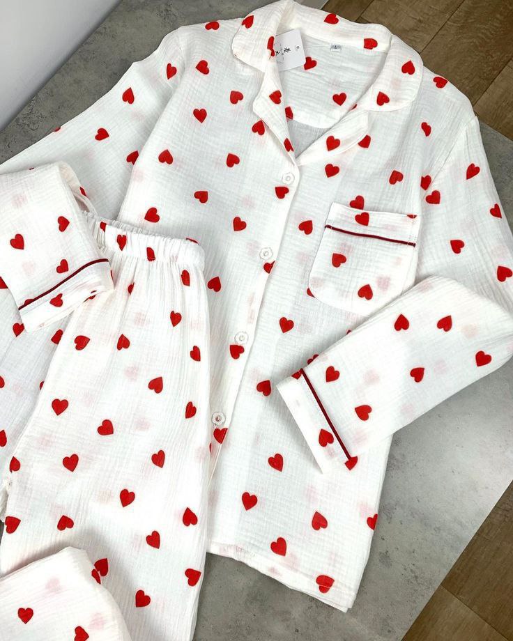 Pyjama à motif des coeurs